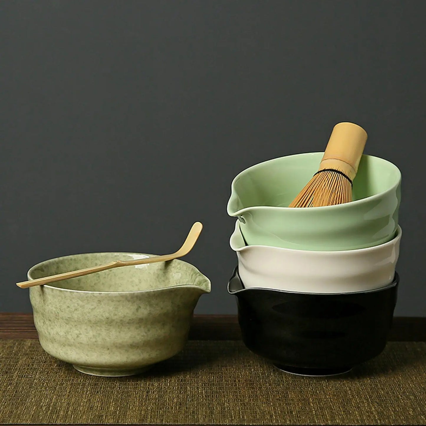 Ceramic Matcha Bowl with Spout Japanese Tea Cup for Friends Family Beginner Handmade Ceramic Matcha Bowl for Whisked