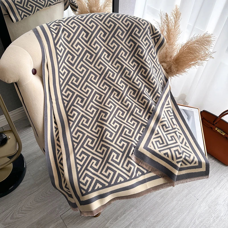 Winter new women's luxury brand cashmere scarf thick warm shawl scarf plaid jacquard soft women's shawl Bufanda shawl scarf